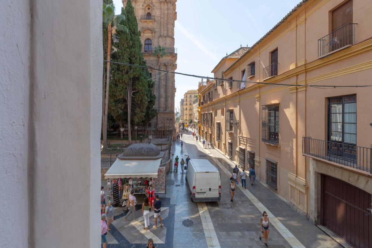 Luminoso apartamento de dos habitaciones con vistas a las Catedral Málaga Exterior foto