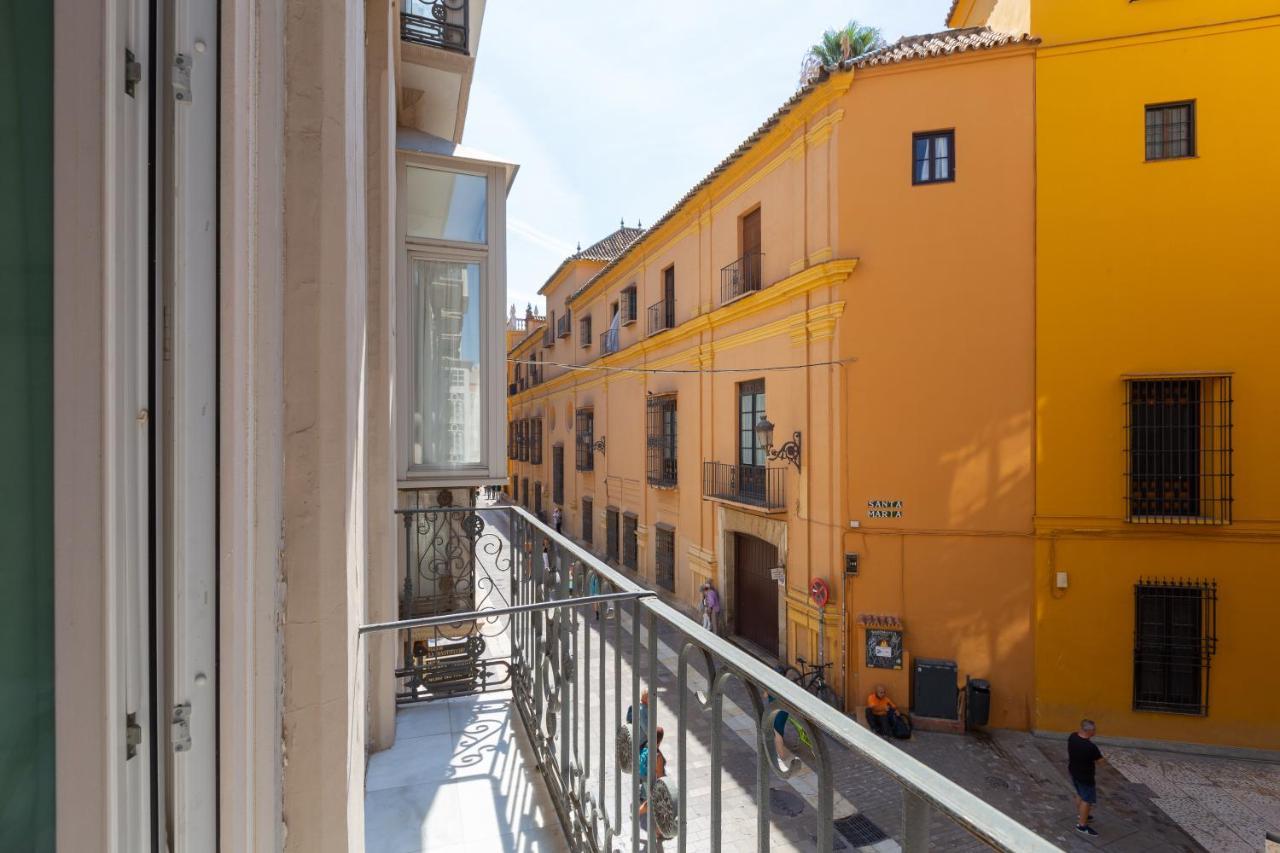 Luminoso apartamento de dos habitaciones con vistas a las Catedral Málaga Exterior foto