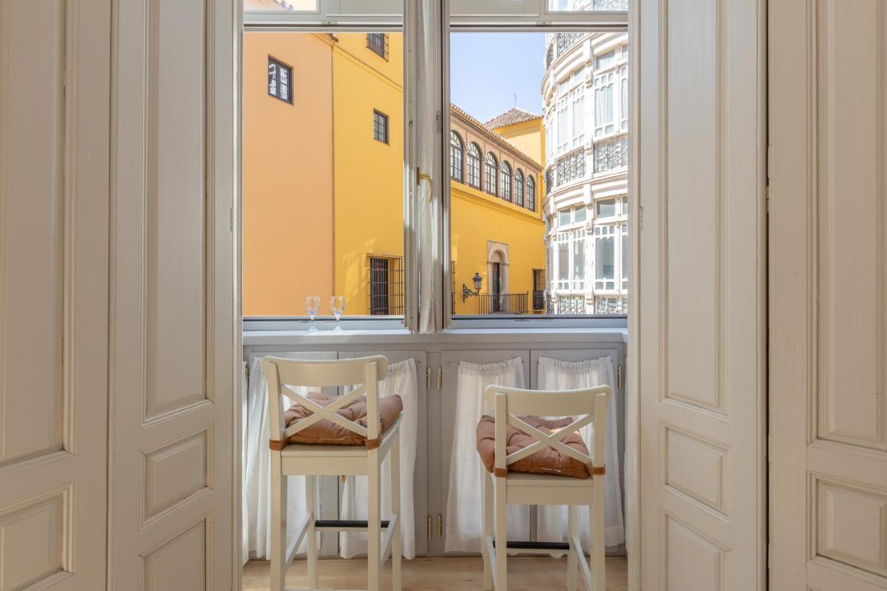 Luminoso apartamento de dos habitaciones con vistas a las Catedral Málaga Exterior foto